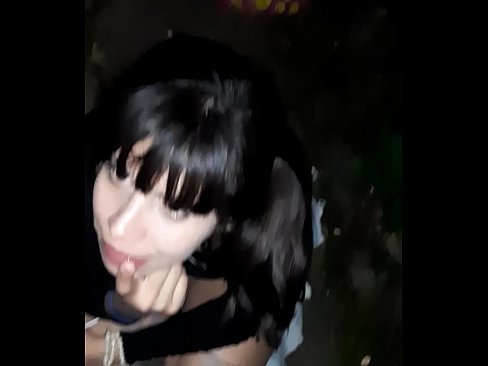 ❤️ 在街上腫脹的陰莖以換取糖果 ❌ 他媽的視頻 在我們 ☑